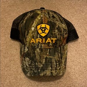 Ariat hat